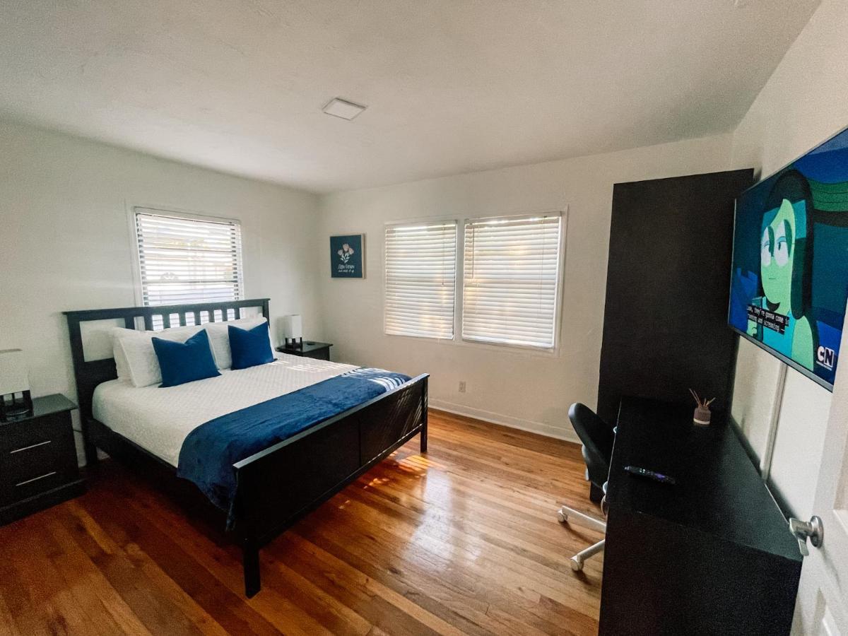 Hammocks & Mini-Golf! 10 Mins From Beach! Hollywood Exterior photo